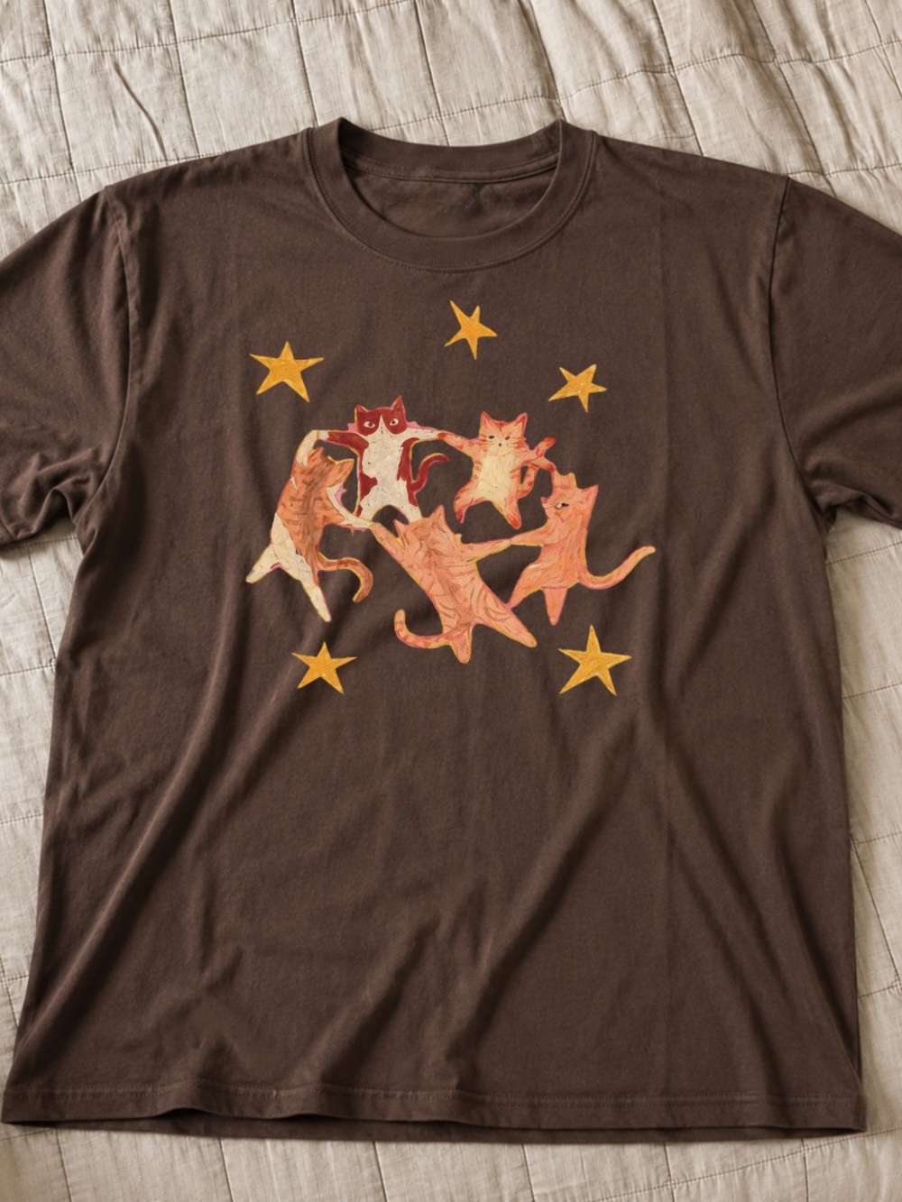 Gildan Brown Tee with Orange Cat & Yellow Star Graphic